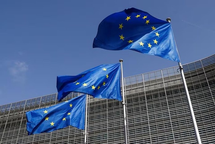 hungary ngan goi trung phat moi cua eu nham vao nga