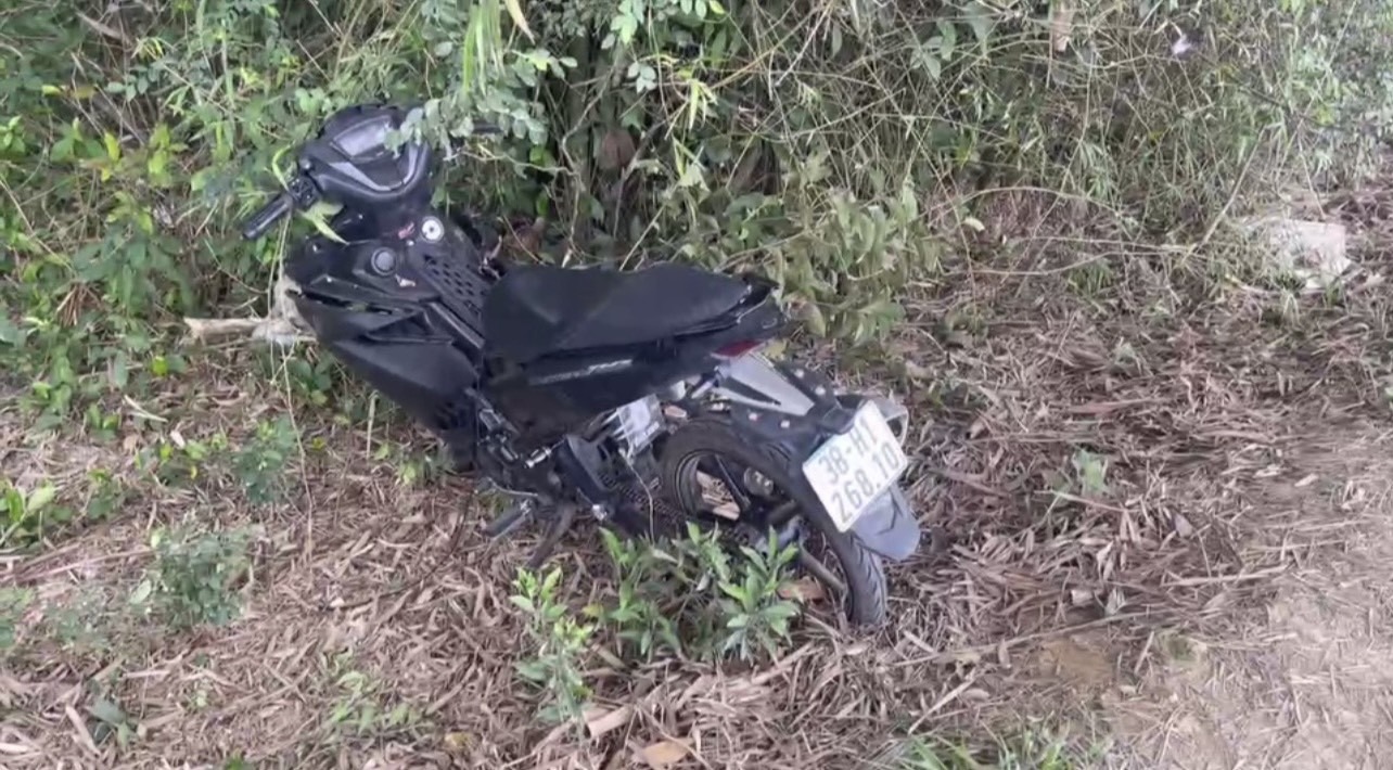 ha tinh khoi to thanh nien khong chap hanh hieu lenh dung xe tong csgt bi thuong ha tinh khoi to thanh nien khong chap hanh hieu lenh dung xe tong csgt bi thuong