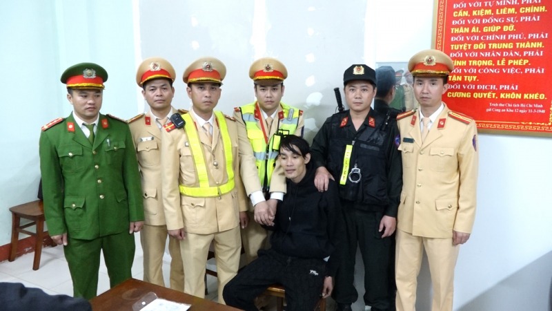 quang binh phat hien gan 2000 vien ma tuy tong hop tui ao nam thanh nien quang binh phat hien gan 2000 vien ma tuy tong hop tui ao nam thanh nien