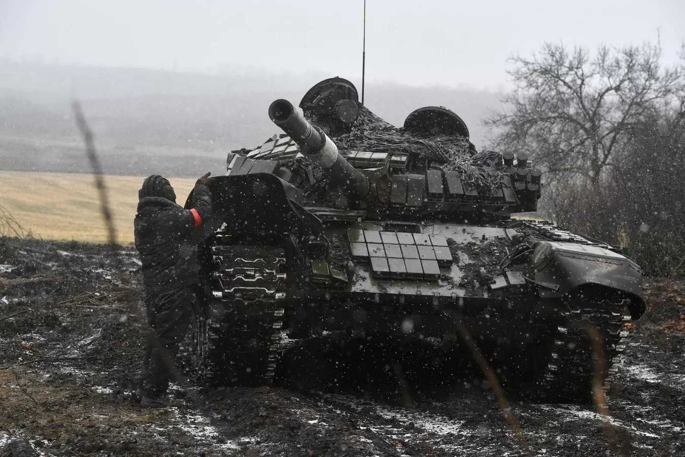cang thang nga ukraine ngay 83 yeu to nao giup t 72b3 nga ha guc xe tang abrams cua ukraine cang thang nga ukraine ngay 83 yeu to nao giup t 72b3 nga ha guc xe tang abrams cua ukraine
