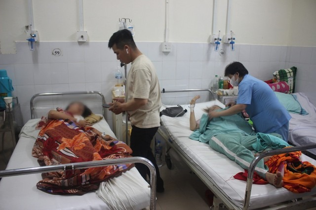 thong tin moi nhat vu gan 350 nguoi nghi ngo doc sau khi an com ga o khanh hoa thong tin moi nhat vu gan 350 nguoi nghi ngo doc sau khi an com ga o khanh hoa