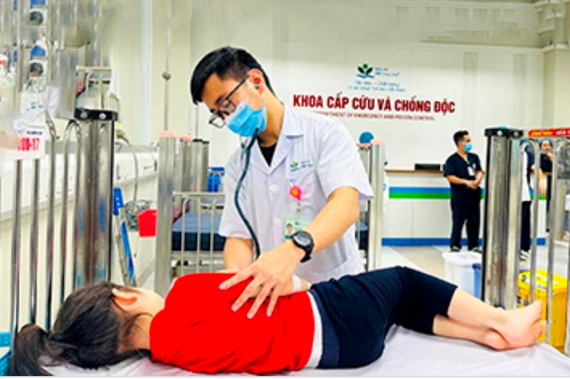 tin tuc doi song ngay 1732024 an nham thuoc giam can be gai 3 tuoi nhap vien cap cuu