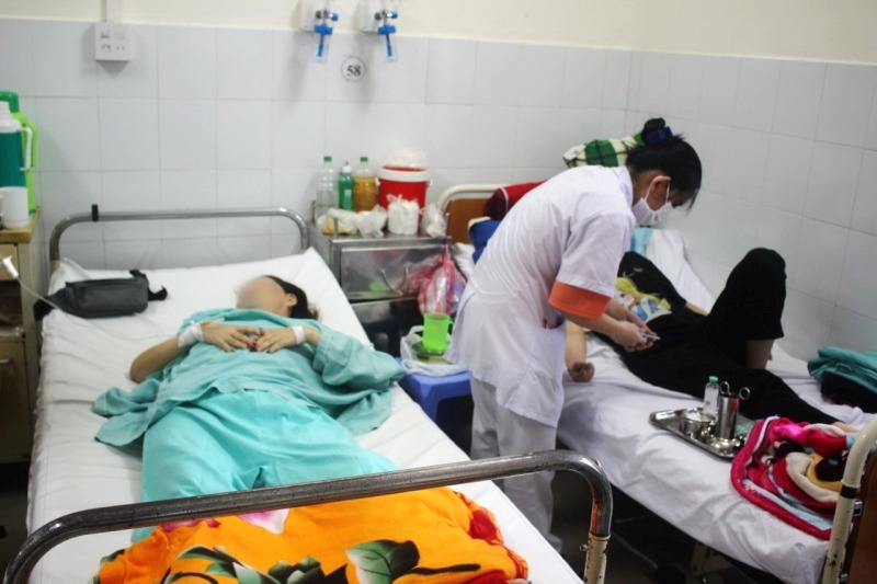 vu hang tram nguoi nhap vien sau an com ga o nha trang nguyen nhan gay ngo doc1 vu hang tram nguoi nhap vien sau an com ga o nha trang nguyen nhan gay ngo doc1