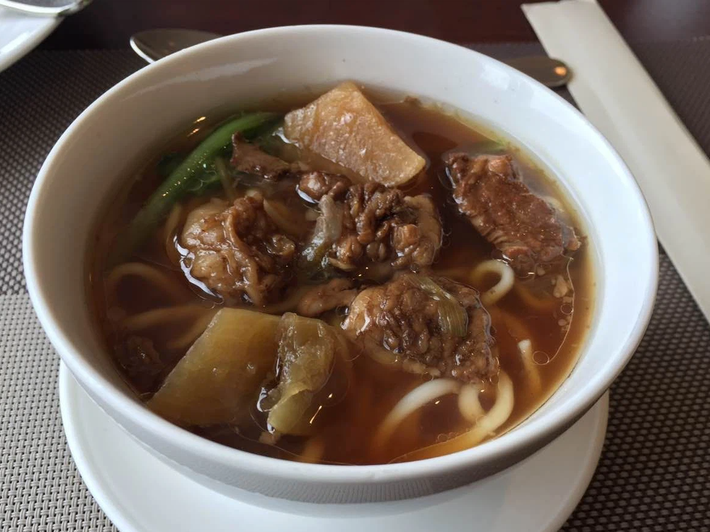con trai goi bun bo loi noi cua nguoi cha khien nhieu nguoi lo ngai 2 con trai goi bun bo loi noi cua nguoi cha khien nhieu nguoi lo ngai 2