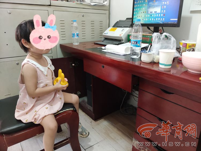 bo roi con o bai dau xe 1 bo roi con o bai dau xe 1