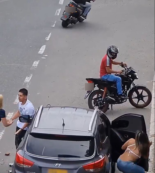 bat qua tang ban trai ngoai tinh 2 bat qua tang ban trai ngoai tinh 2