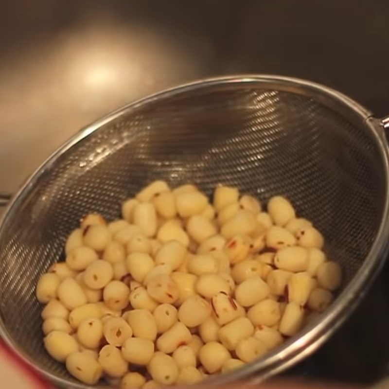 banh trung thu nhan hat sen 3