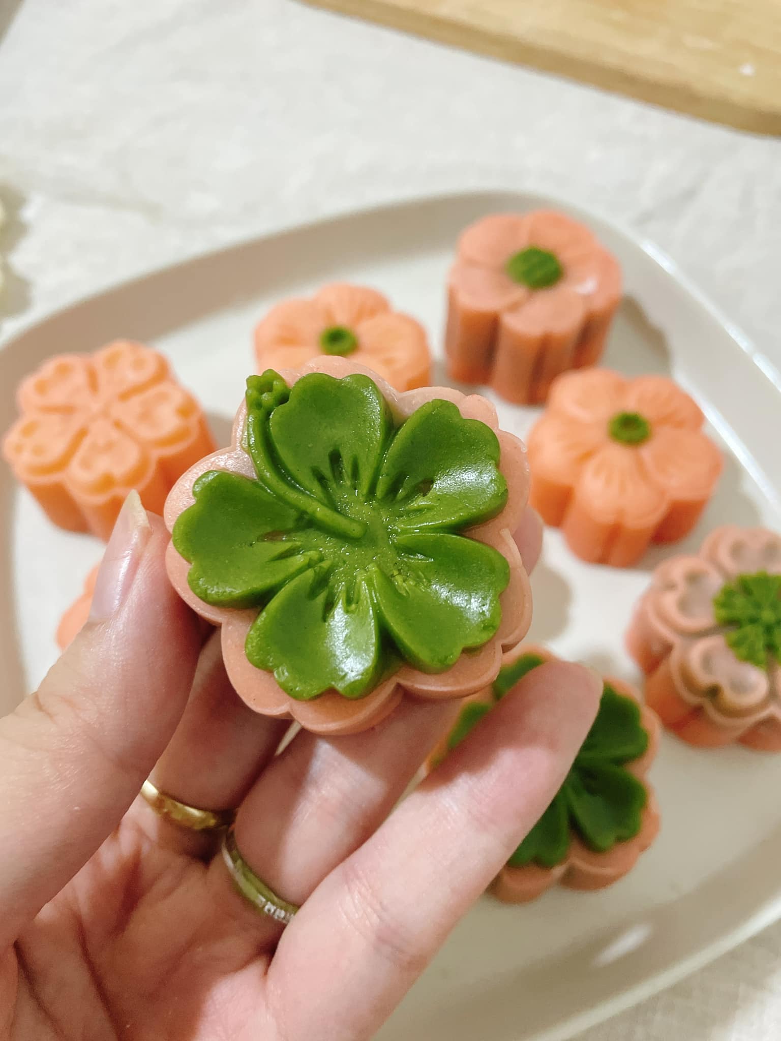 banh trung thu hoa dao 8