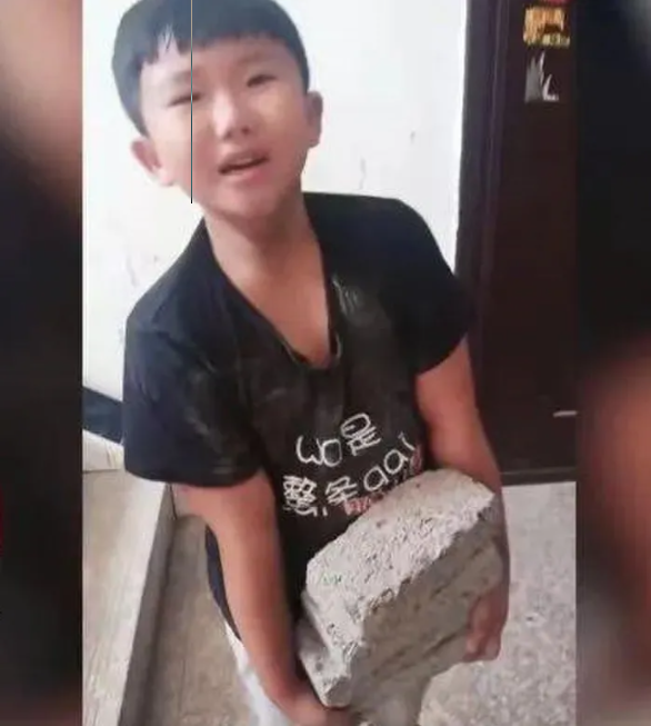 chau trai khong lam bai tap 1