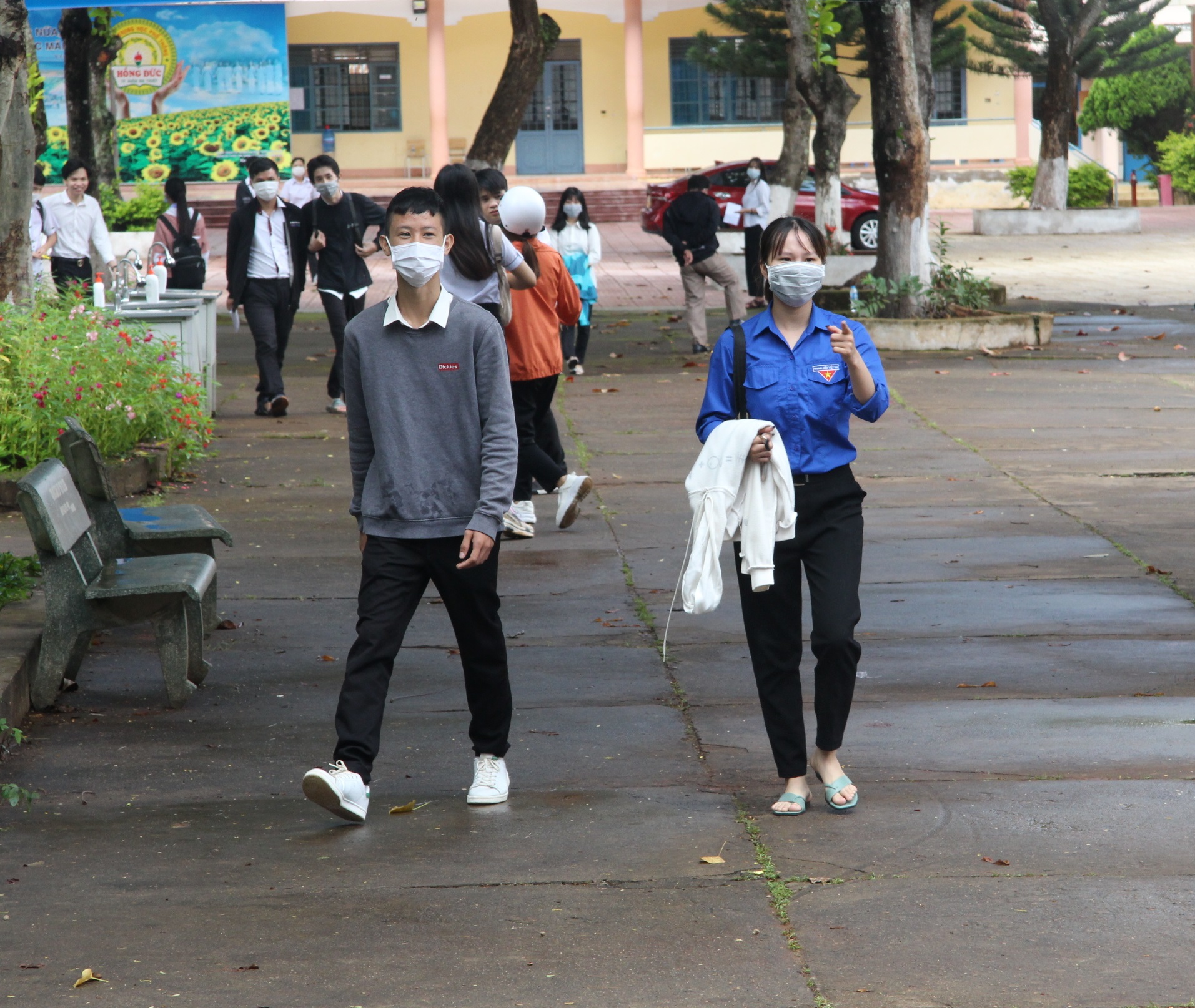 them 2 dia phuong dieu chinh