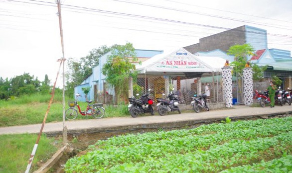 con danh cha roi thieu 1 con danh cha roi thieu 1