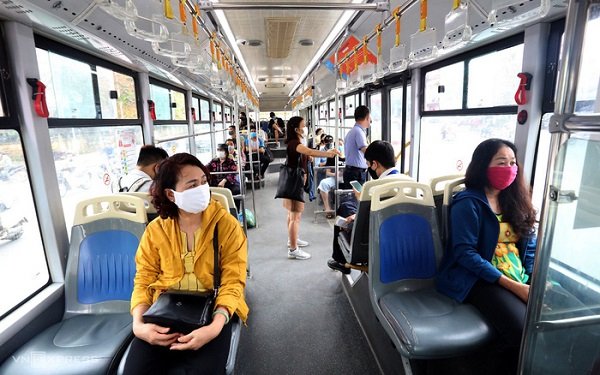 van tai hanh khach hau gian cach 2 van tai hanh khach hau gian cach 2