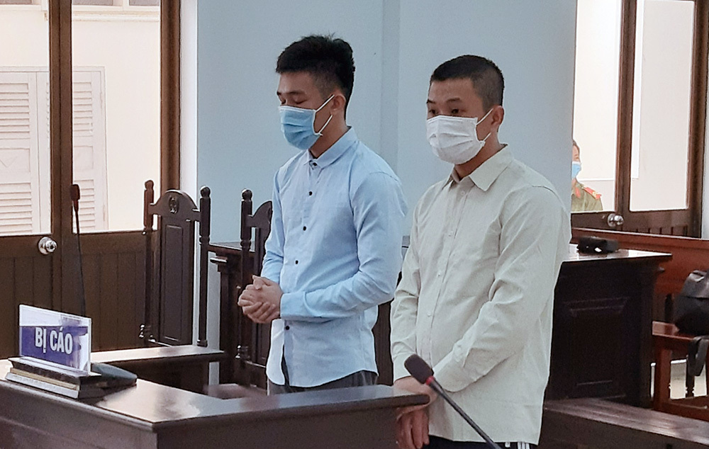 ket cuc cua hai ke danh thuong uy trinh sat hinh su cuop sung
