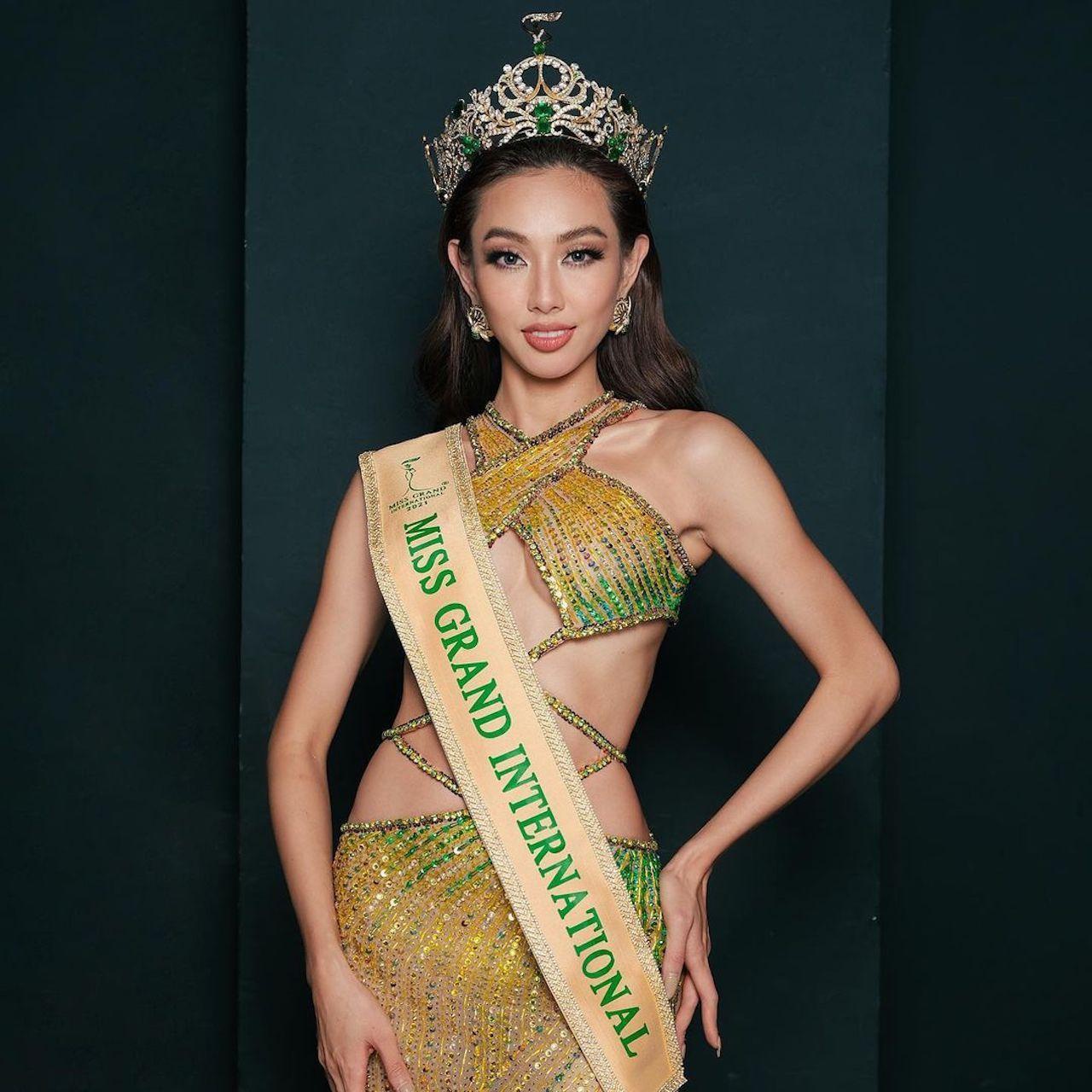 nguyen thuc thuy tien 1