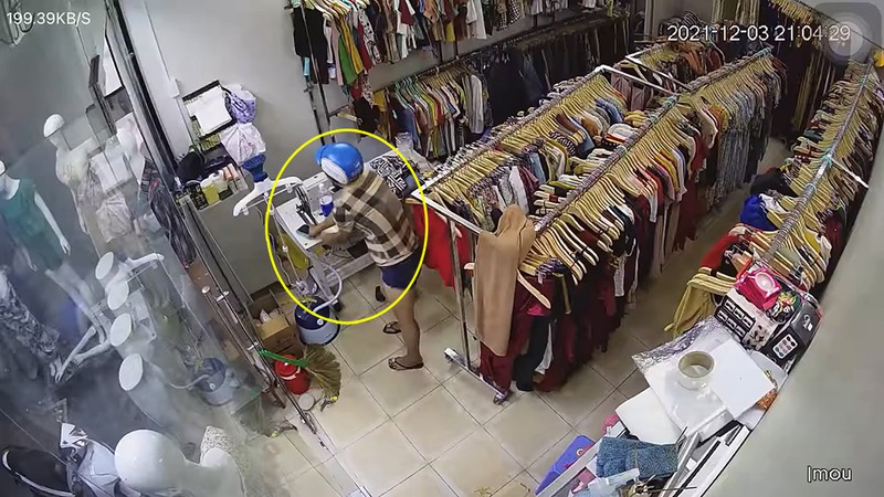 bat cap choi cho theo tre con an trom 3 bat cap choi cho theo tre con an trom 3