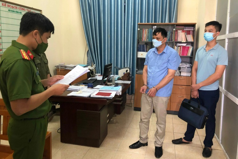 khoi to hieu truong truong ban phu huynh 1 khoi to hieu truong truong ban phu huynh 1