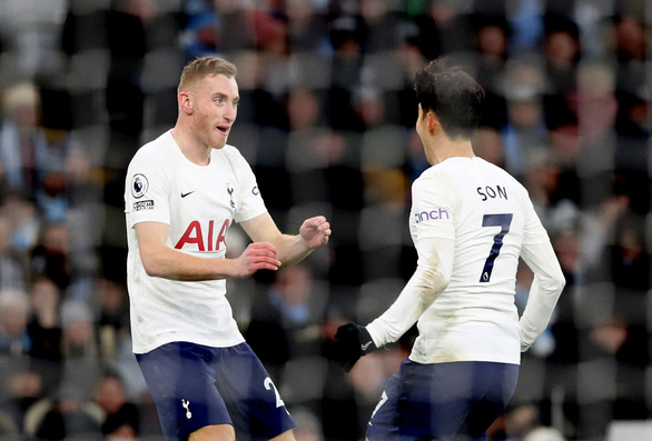 harry kane ruc sang tottenham thang sieu kich tinh man city 2 harry kane ruc sang tottenham thang sieu kich tinh man city 2
