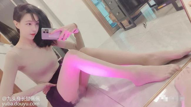 nu streamer bi ga lam thu ky 1 nu streamer bi ga lam thu ky 1