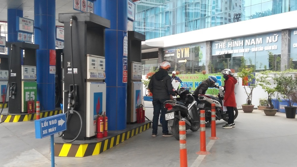 ngay mai gia xang co the giam 1