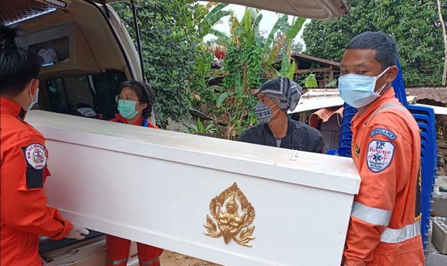 cu ong giet nhan tinh 3 cu ong giet nhan tinh 3