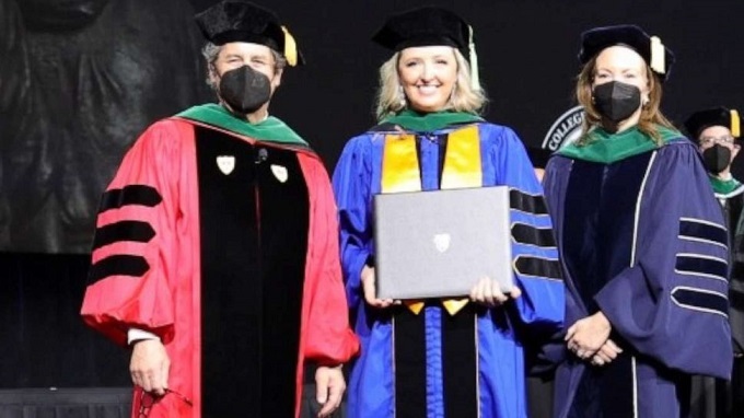 ba me 9 con tot nghiep truong y 3 ba me 9 con tot nghiep truong y 3