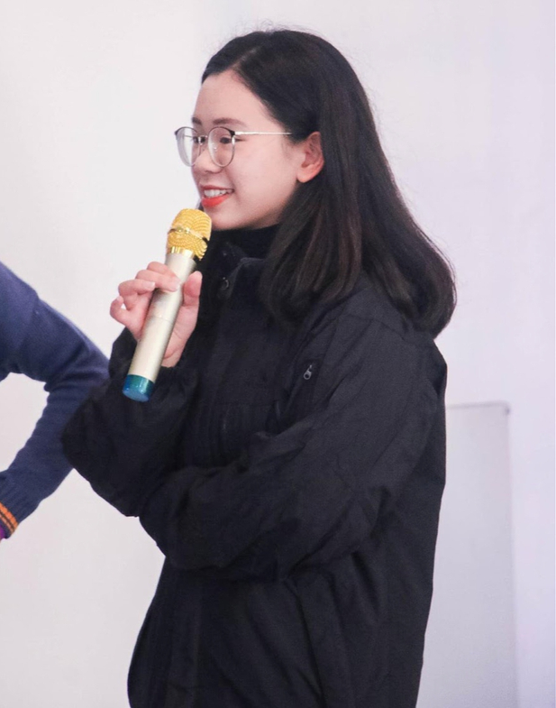 nu sinh gianh hoc bong 25 ty 2