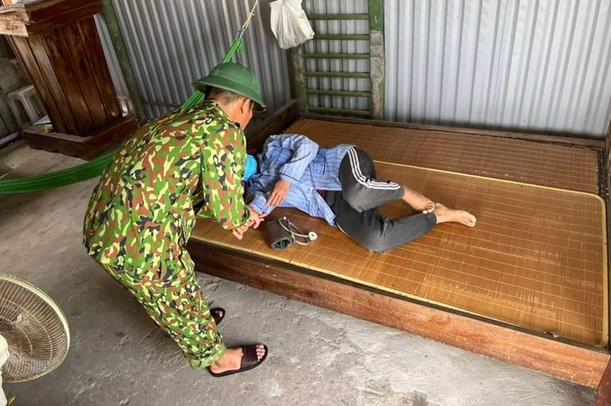 nguoi phu nu song sot than ky 1