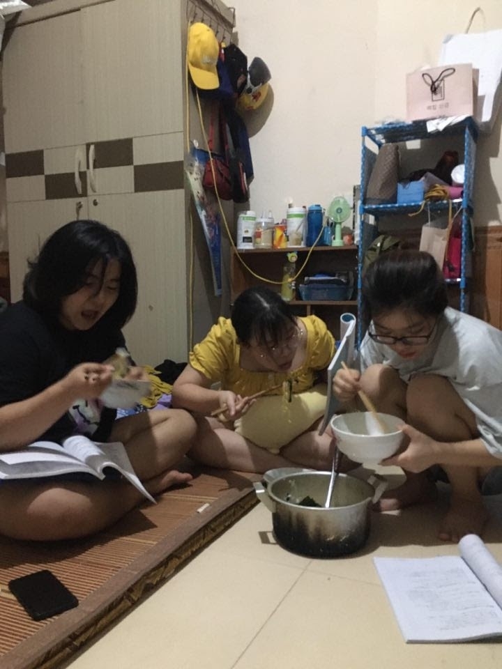 muon kieu on thi ba dao cua hoc sinh 2