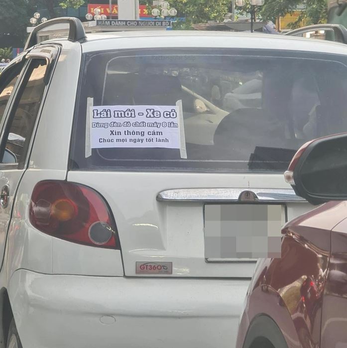 tay lai moi dan bua ho menh sau xe