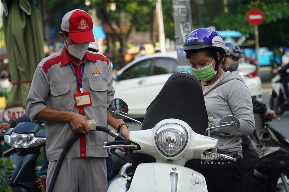 gia xang co the giam lan thu 5 gia xang co the giam lan thu 5