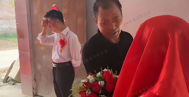 co dau tham lam doi 200 trieu moi len xe hoa 2 co dau tham lam doi 200 trieu moi len xe hoa 2