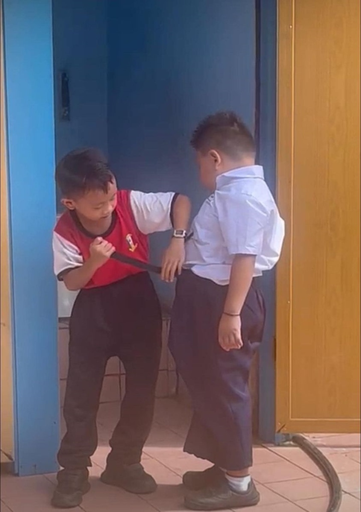 hanh dong giup ban cua hoc sinh tieu hoc 1 hanh dong giup ban cua hoc sinh tieu hoc 1