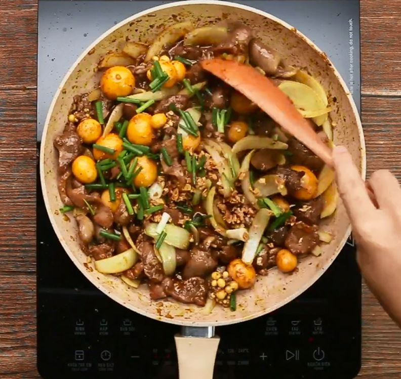 long ga trung non chay toi 2