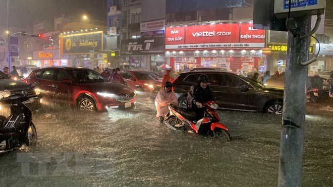 da nang mua ngap 4