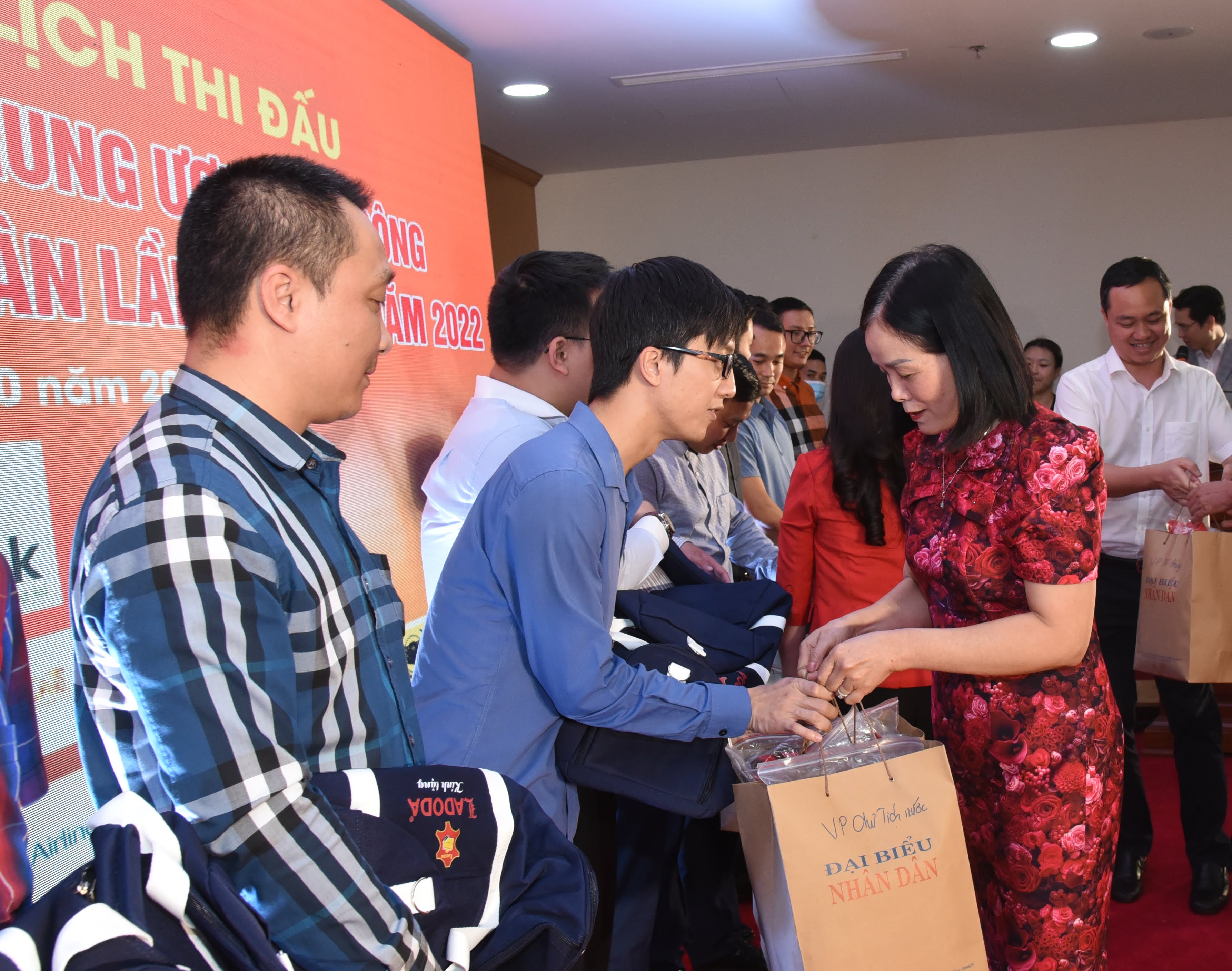 giai bong da co quan trung uong 9 giai bong da co quan trung uong 9