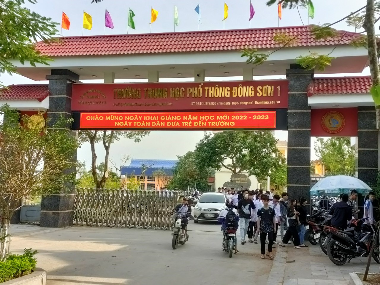 truong thpt thu 10 trieu truong thpt thu 10 trieu