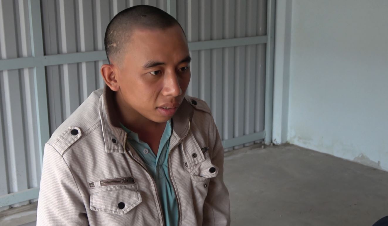 gia danh canh sat hinh su lua dao an nhau 1 gia danh canh sat hinh su lua dao an nhau 1