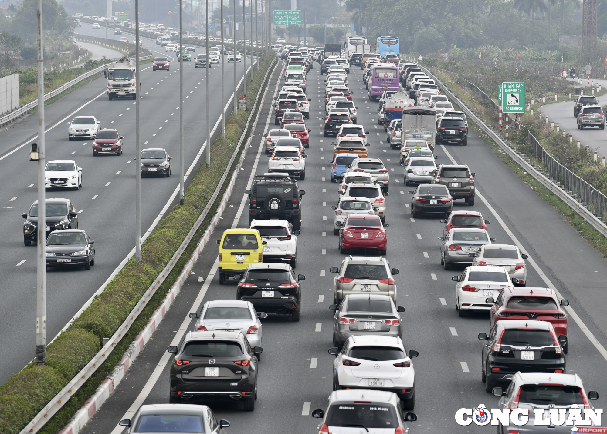 vanh dai 3 un tac 10