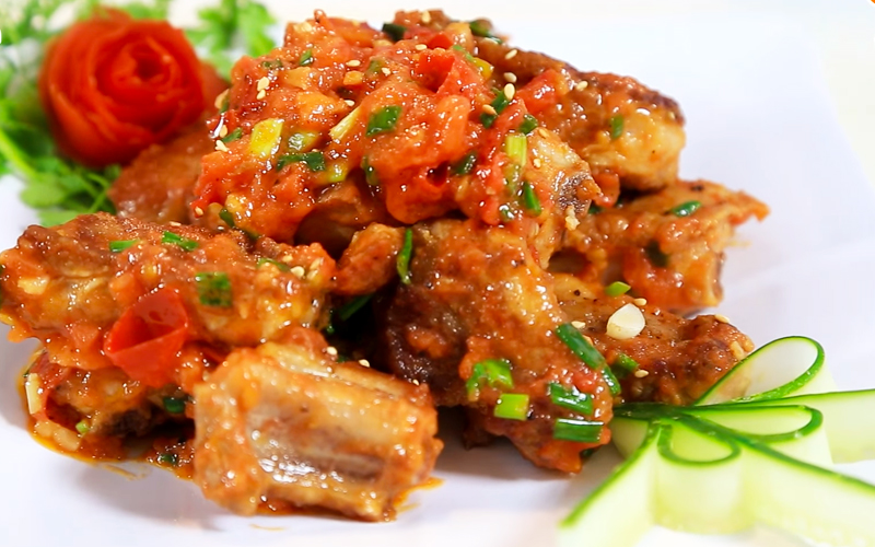 cach lam suon xao chua ngot voi ca chua 3 cach lam suon xao chua ngot voi ca chua 3