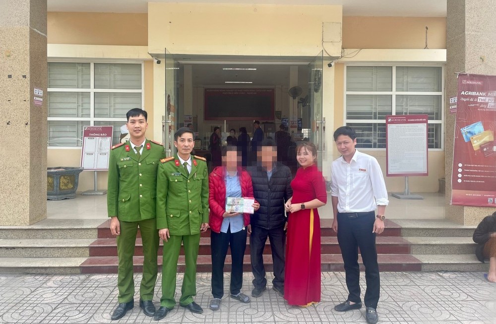 ia danh cong an lua dao 1 ty dong