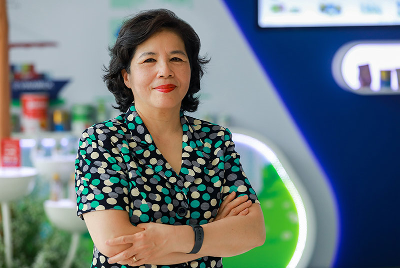 nu dai gia viet 1 nu dai gia viet 1