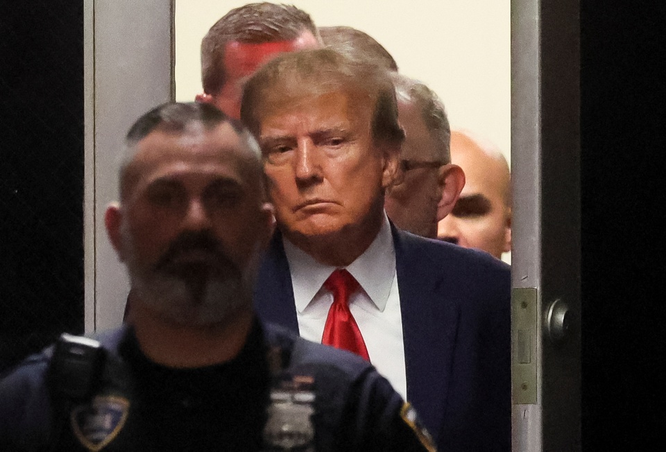ong trump doi cat giam ngan sach fbi ong trump doi cat giam ngan sach fbi