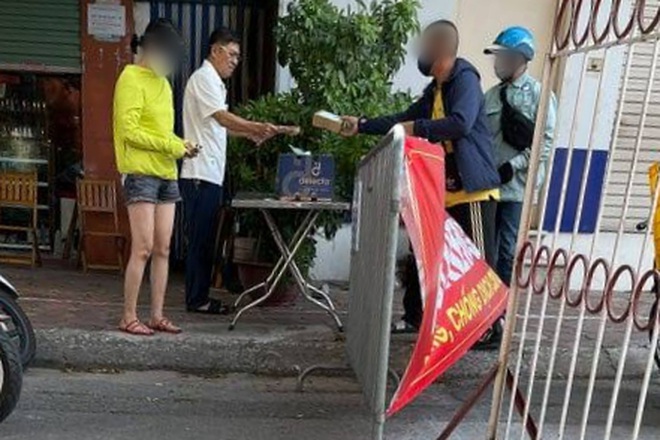ha noi ra duong khong deo khau trang bi thu dang uy phuong bi xu phat ha noi ra duong khong deo khau trang bi thu dang uy phuong bi xu phat