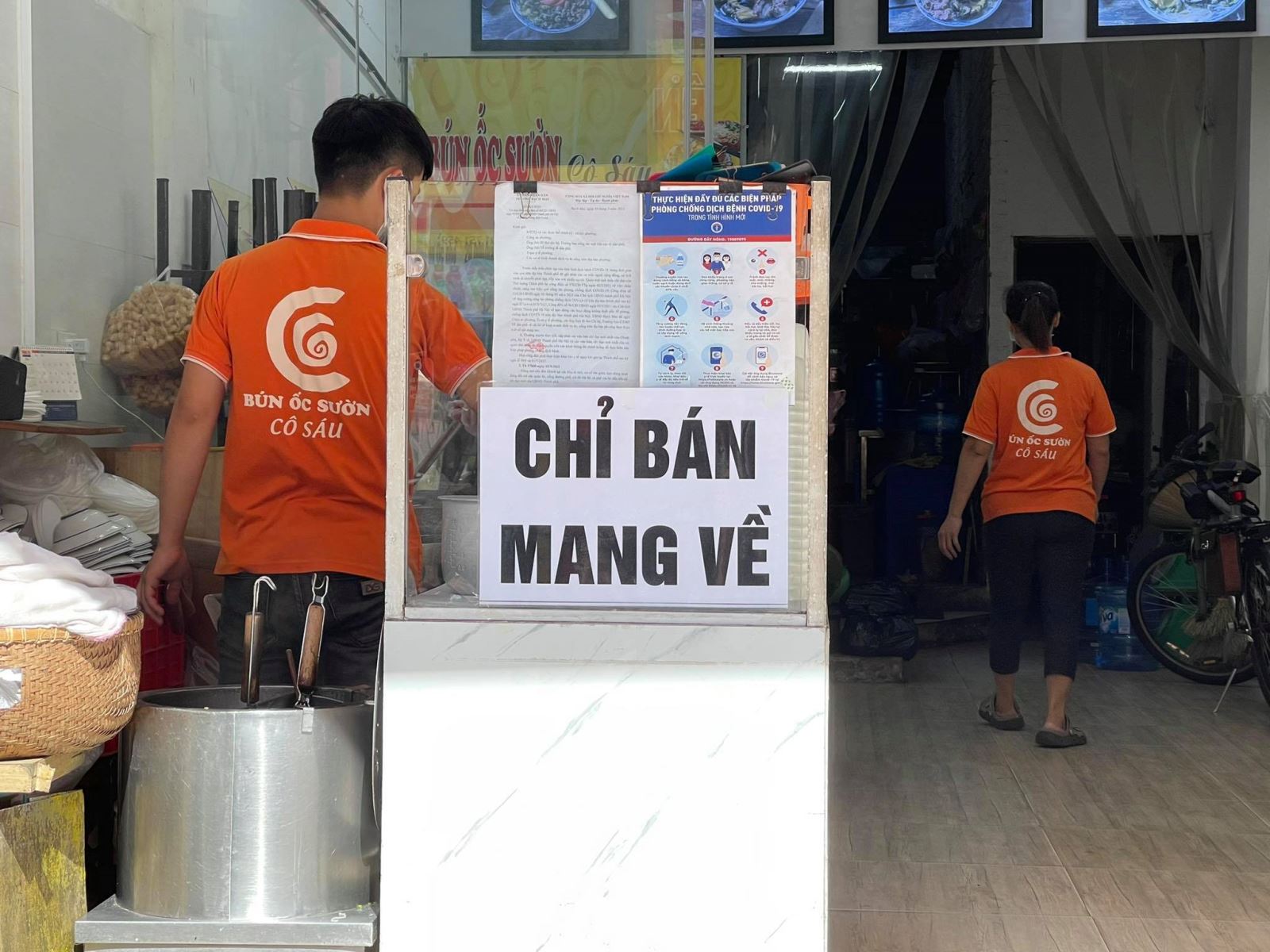 ha noi cho phep mo mot so co so kinh doanh quan an duoc ban mang ve tai mot so dia ban ha noi cho phep mo mot so co so kinh doanh quan an duoc ban mang ve tai mot so dia ban