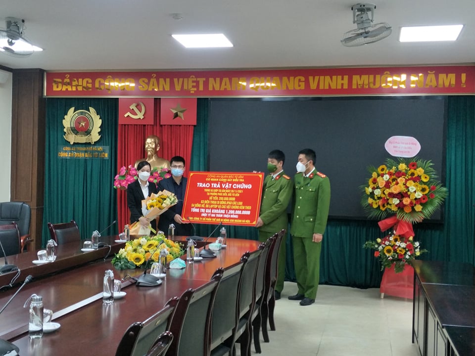 bat ngo truoc loi khai cua doi tuong cuop tai san tai sieu thi dien may xanh 1 bat ngo truoc loi khai cua doi tuong cuop tai san tai sieu thi dien may xanh 1