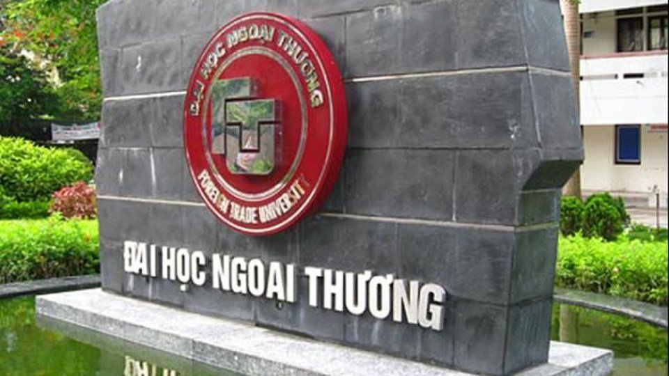 giang vien dai hoc ngoai thuong bi to nhan tien chay viec truong noi gi 