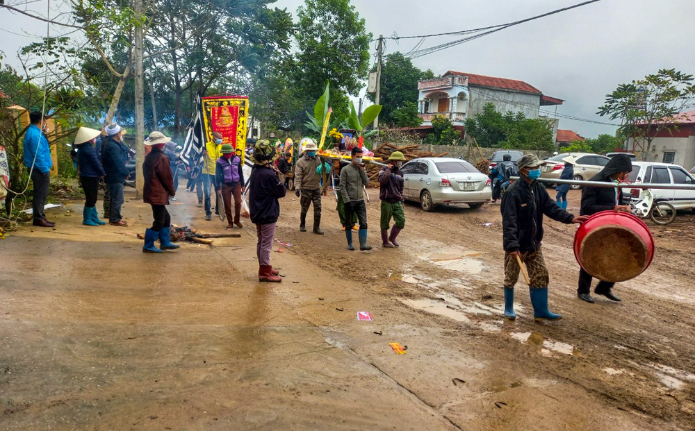 nan nhan tu vong trong vu no sung o thai nguyen tung gui don cau cuu truoc khi bi ban nan nhan tu vong trong vu no sung o thai nguyen tung gui don cau cuu truoc khi bi ban