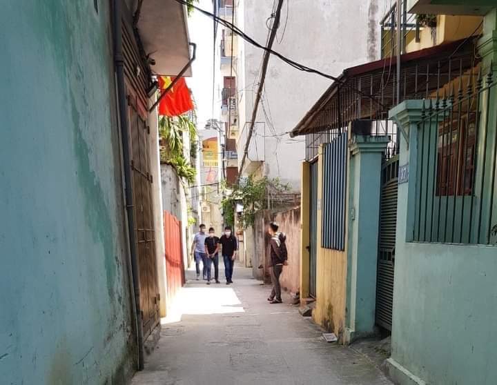 ha noi dang ngu trong phong nu sinh bi cuop ke dao vao co xin mat khau dien thoai ha noi dang ngu trong phong nu sinh bi cuop ke dao vao co xin mat khau dien thoai