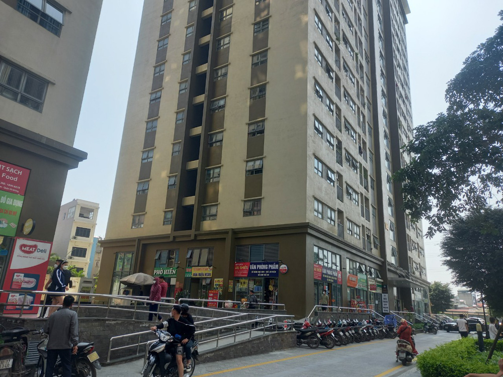 ha noi nam sinh lop 8 roi tu tang cao chung cu xuong dat tu vong thuong tam