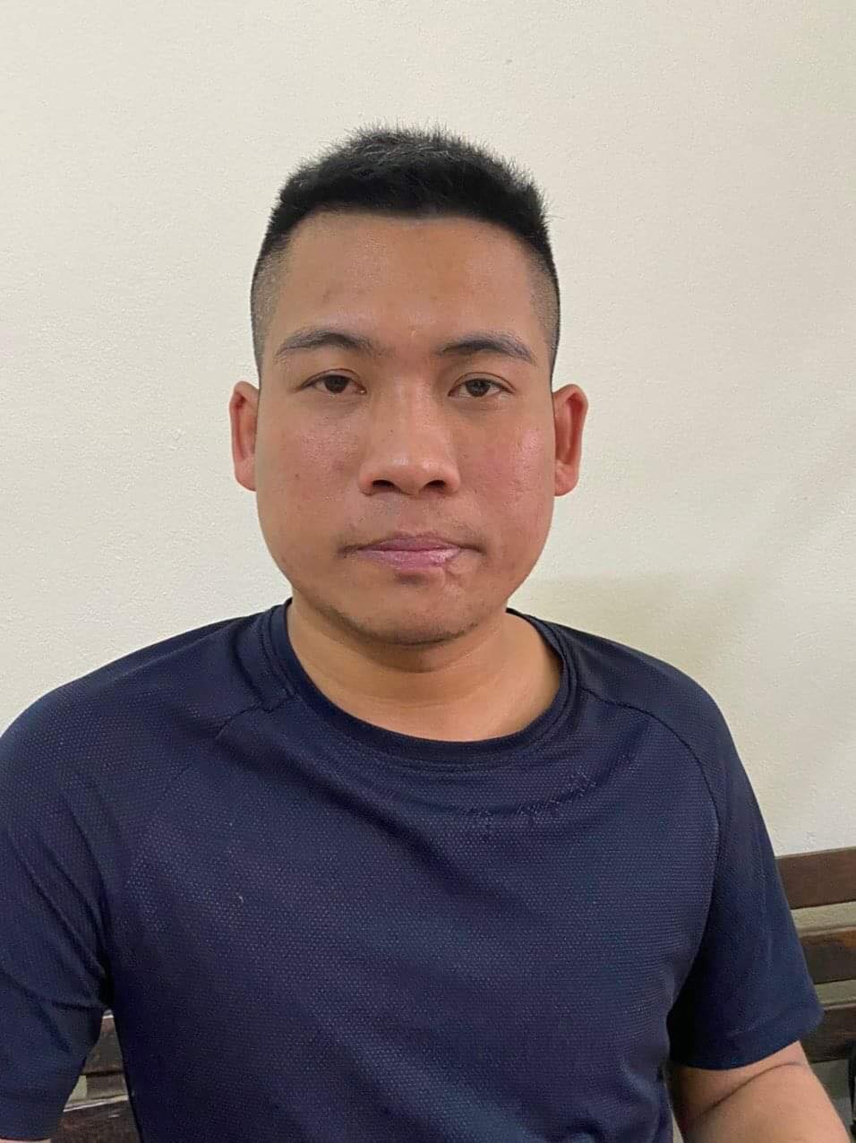 loi khai cua tai xe taxi chiem doat dien thoai cua 2 du khach nga